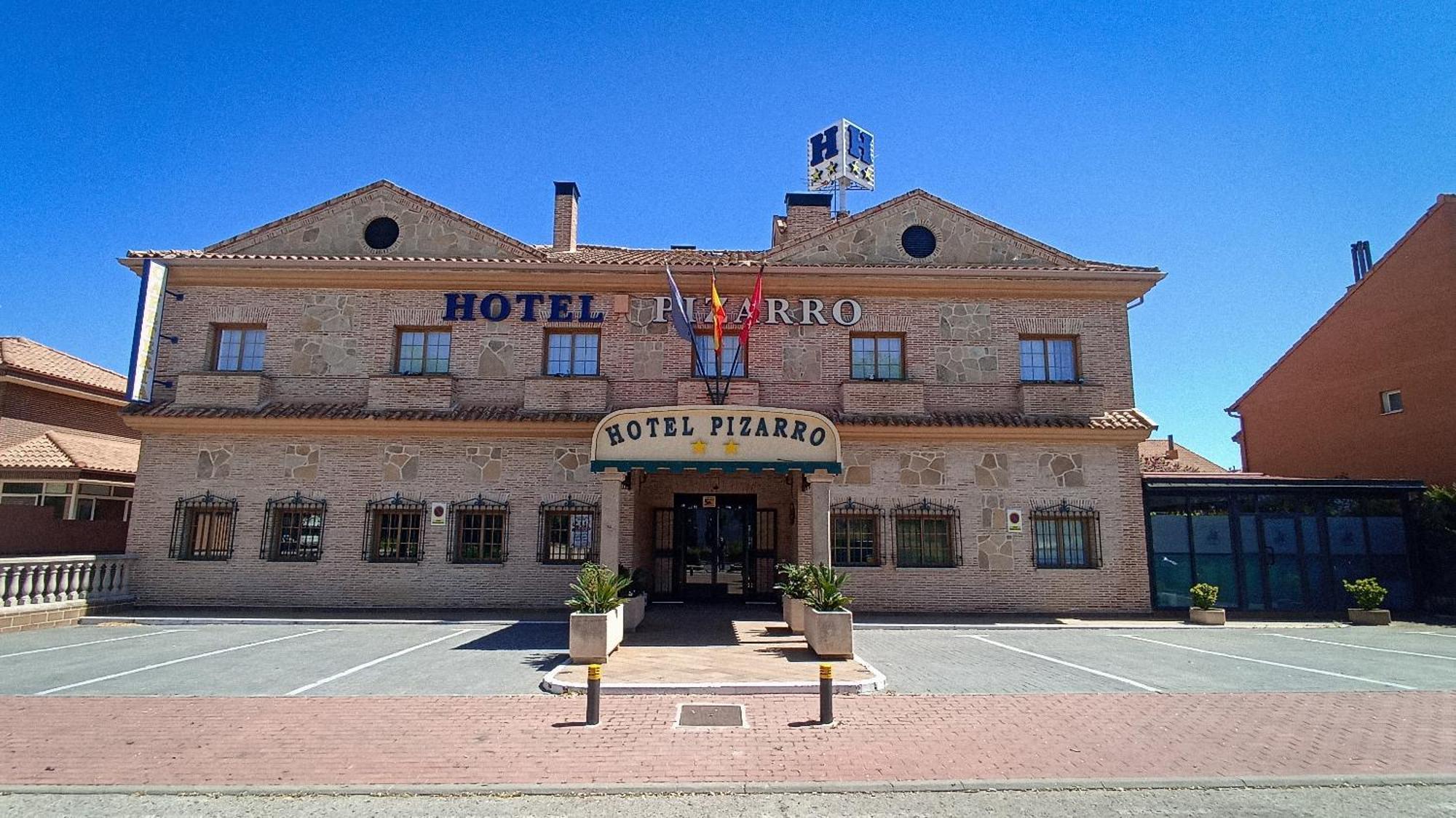 Hotel Pizarro Humanes de Madrid Luaran gambar