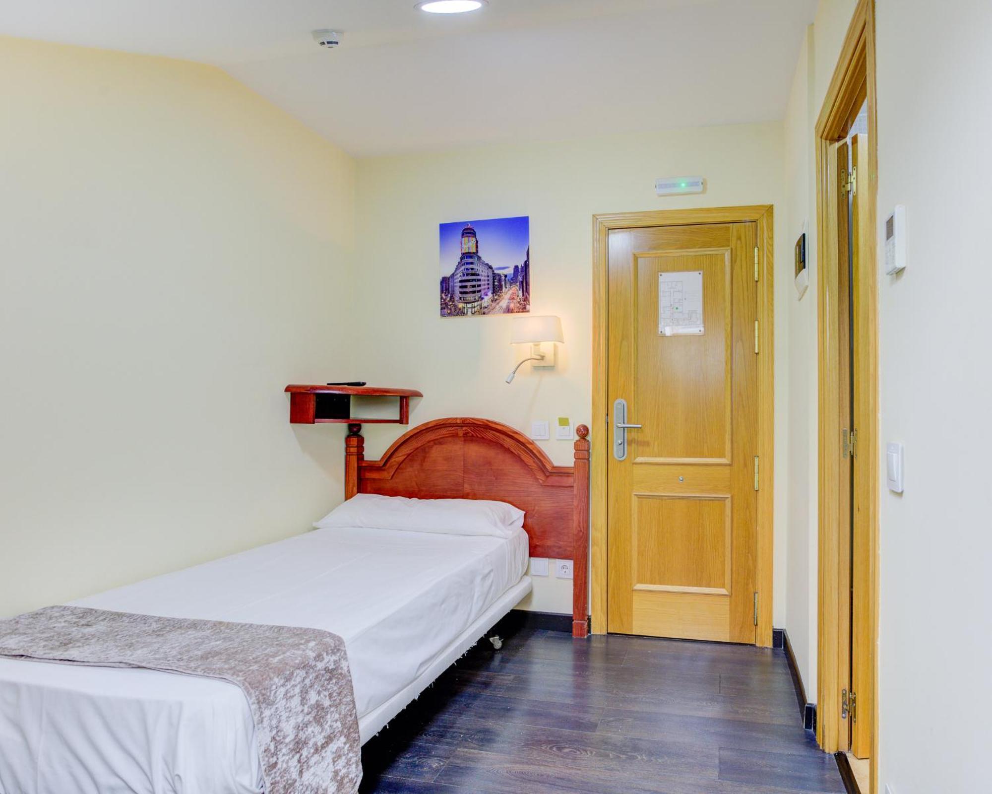 Hotel Pizarro Humanes de Madrid Luaran gambar